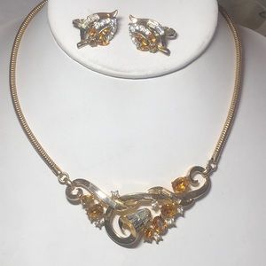 Crown Trifari Topaz Rhinestone Set